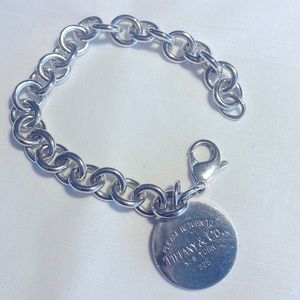 Tiffany & Co. Round Tag Braclet